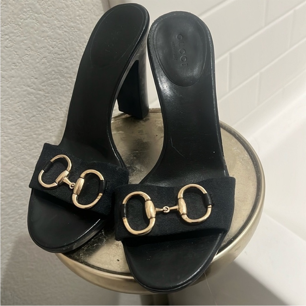Gucci Black and Gold Heels with Signature Design